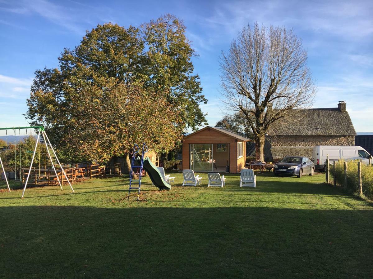 Gite Lo Soulenquo à Fonteilles Golinhac Extérieur photo